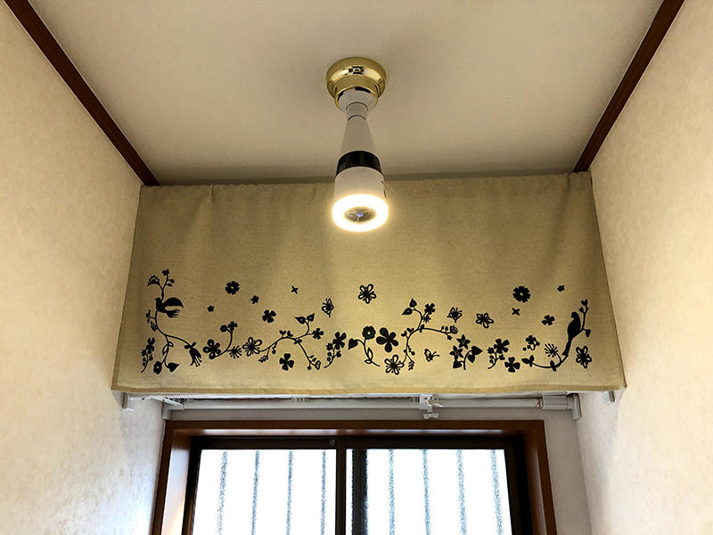 トイレリフォーム施工前　照明｜滋賀でリフォームするなら匠工房