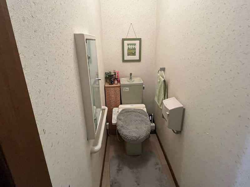 レンジフードリフォーム施工前　トイレ｜滋賀でリフォームするなら匠工房