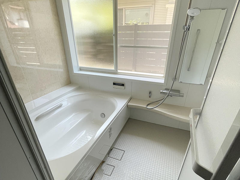 お風呂リフォーム完成　システムバス　リクシル　アライズ｜滋賀でリフォームするなら匠工房