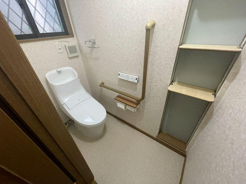 トイレリフォーム完成　トイレ内装｜滋賀でリフォームするなら匠工房