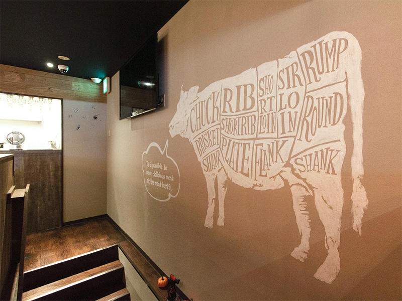 大阪府大阪市 梅田ワイン酒場 バルミチェ様 飲食店 1階のタイルと共に、渾身のアート作品です|滋賀や大阪で店舗リフォームなら匠工房