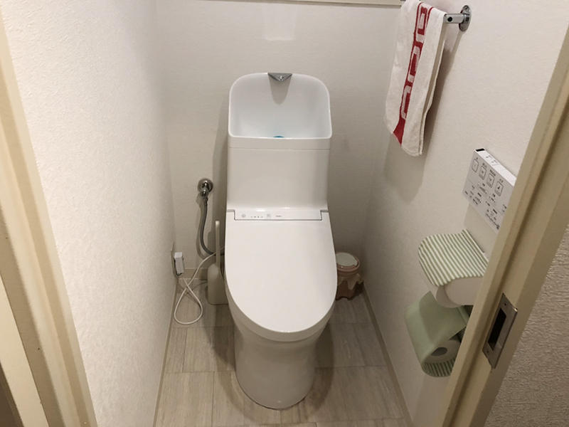 トイレリフォーム完成　トイレ　TOTO　ZR｜滋賀でリフォームするなら匠工房