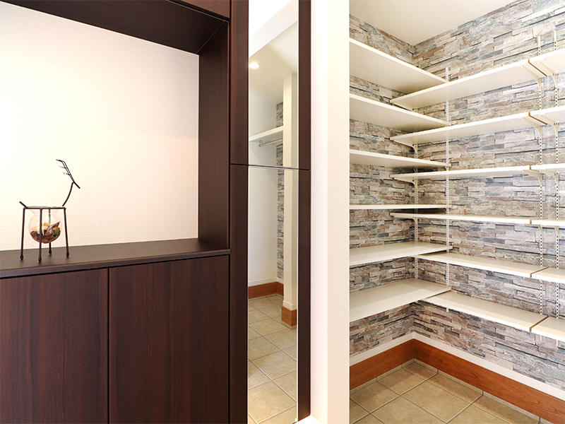フォーセンス新築完成　玄関収納｜滋賀で家を建てるなら匠工房