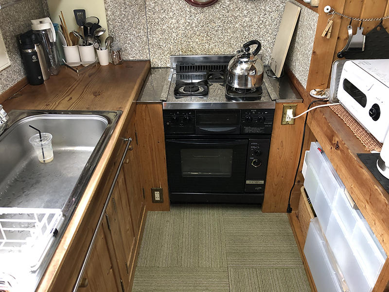 キッチンリフォーム施工前　ガスコンロ｜滋賀でリフォームするなら匠工房