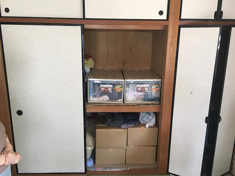 和室の押入れに収納をつくります