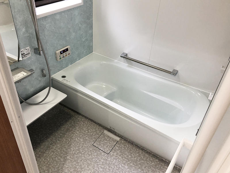 お風呂リフォーム完成　システムバス　TOTO　サザナ｜滋賀でリフォームするなら匠工房