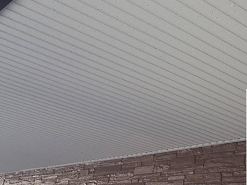 外壁塗装リフォーム完成 軒天上|滋賀でリフォームするなら匠工房