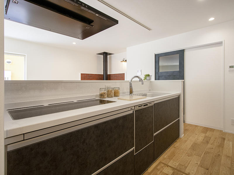 注文住宅新築事例　システムキッチン｜滋賀で家を建てるなら匠工房