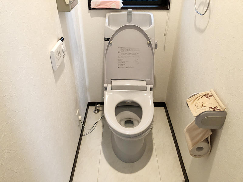 トイレリフォーム施工前　トイレ｜滋賀でリフォームするなら匠工房