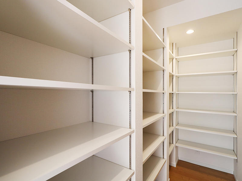 新築フォーセンス完成　大容量パントリー｜滋賀で家を建てるなら匠工房