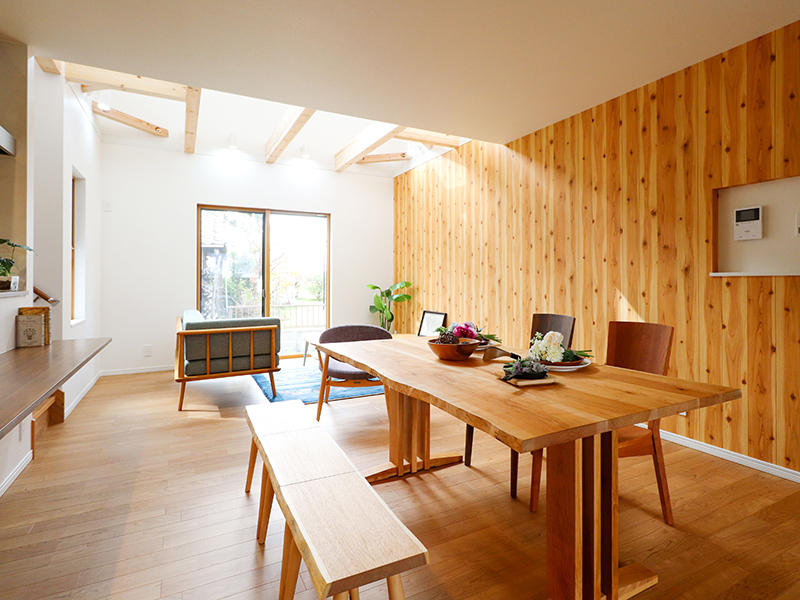 新築フォーセンス完成　リビング・ダイニング｜滋賀で家を建てるなら匠工房