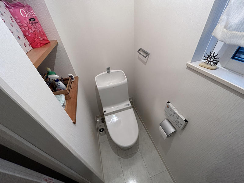 トイレリフォーム施工前 トイレ|滋賀でリフォームするなら匠工房