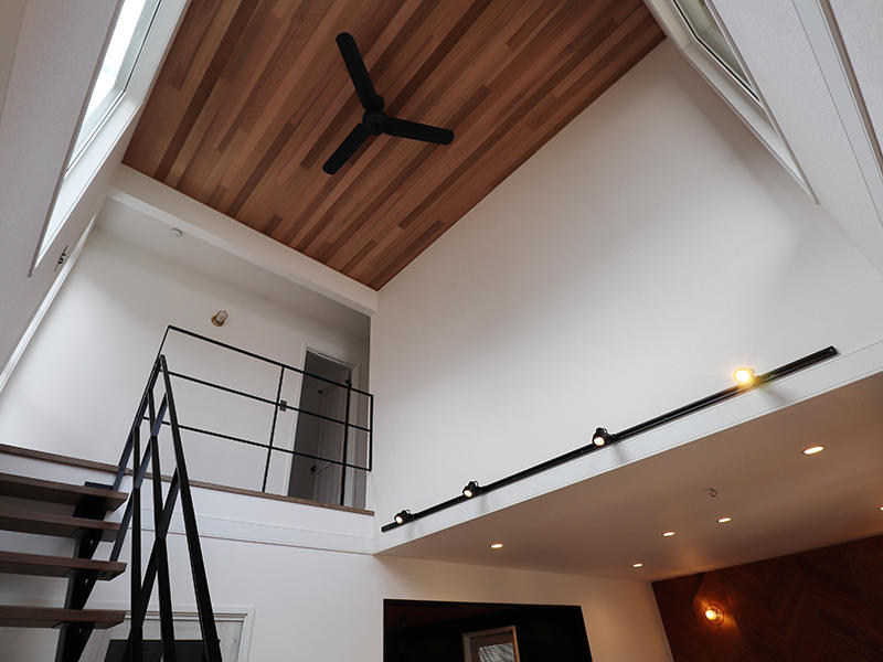 新築ゼロキューブマリブ完成　アイアン手すり｜滋賀で建てるなら匠工房