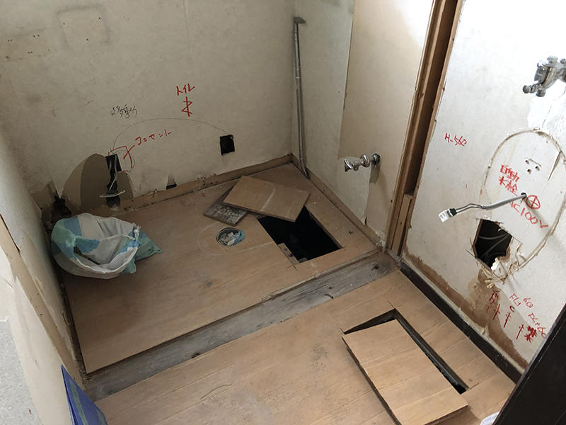 床を造作していきます