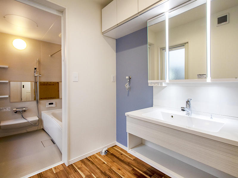 新築ゼロキューブ完成　洗面脱衣室｜滋賀で家を建てるなら匠工房