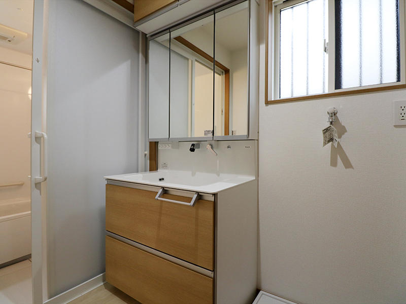 新築フォーセンス完成　洗面台｜滋賀で家を建てるなら匠工房