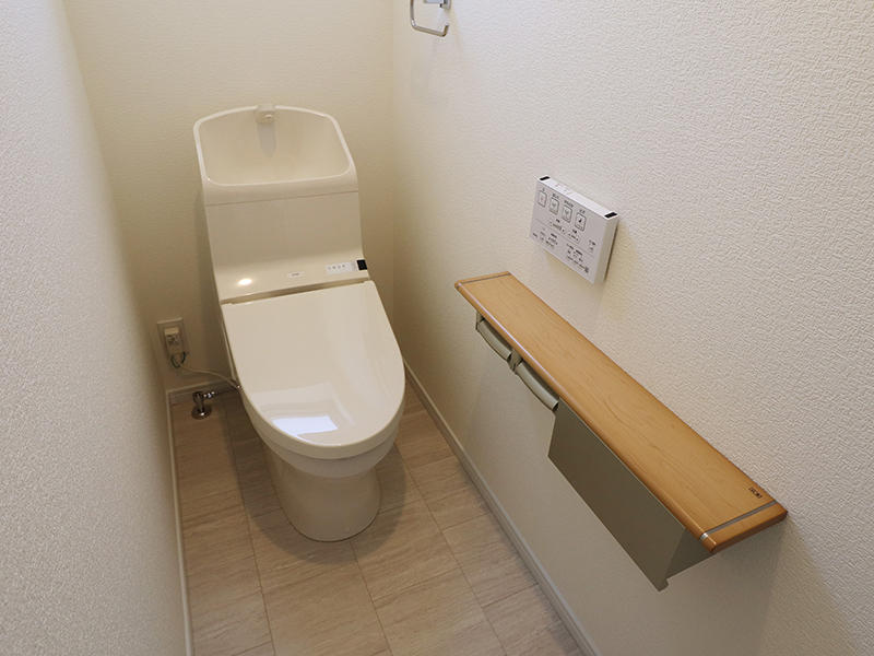 2階トイレ