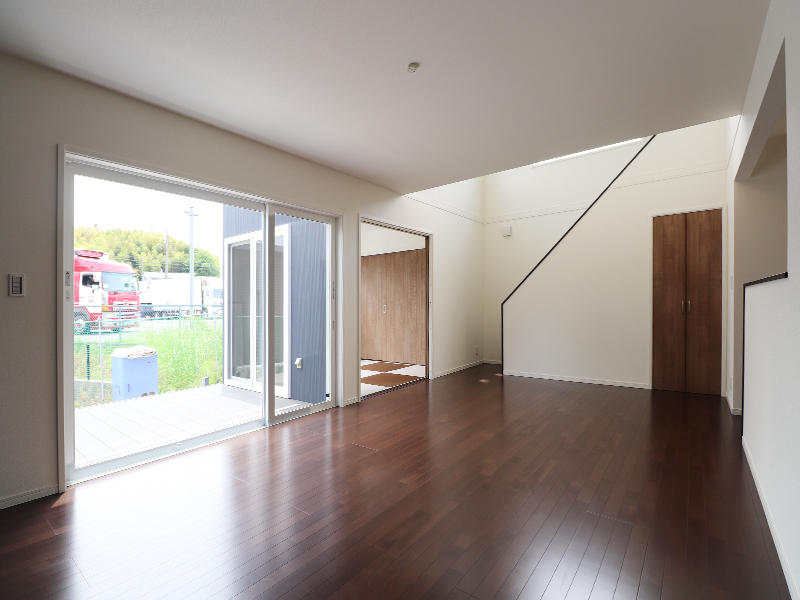 新築ゼロキューブ完成　大きな開口窓｜滋賀で家を建てるなら匠工房