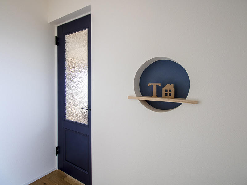 注文住宅新築完成　丸いニッチがポイント｜滋賀で家を建てるなら匠工房