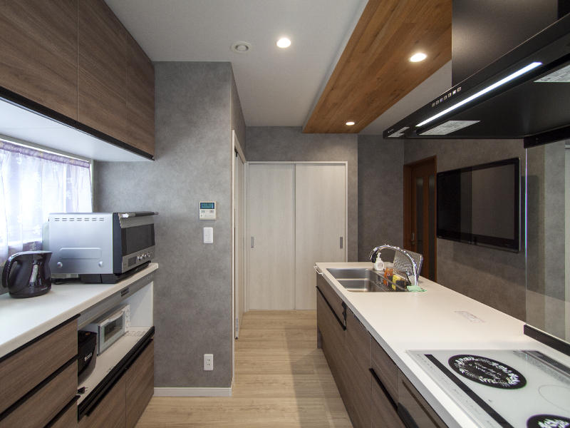 増築リフォーム完成 アクセントクロスでおしゃれに|滋賀でリフォームするなら匠工房