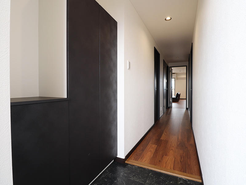 玄関収納もたっぷり収納できます