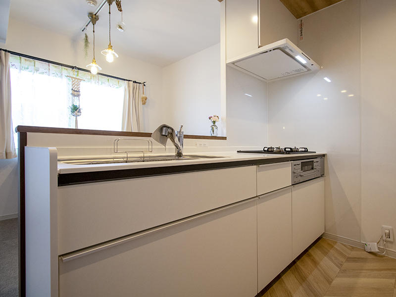 マンションリフォーム完成　システムキッチン　リクシル　シエラS｜滋賀でリフォームするなら匠工房