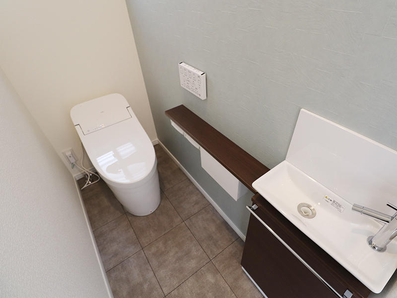 新築フォーセンス完成　1階　トイレ｜滋賀で家を建てるなら匠工房