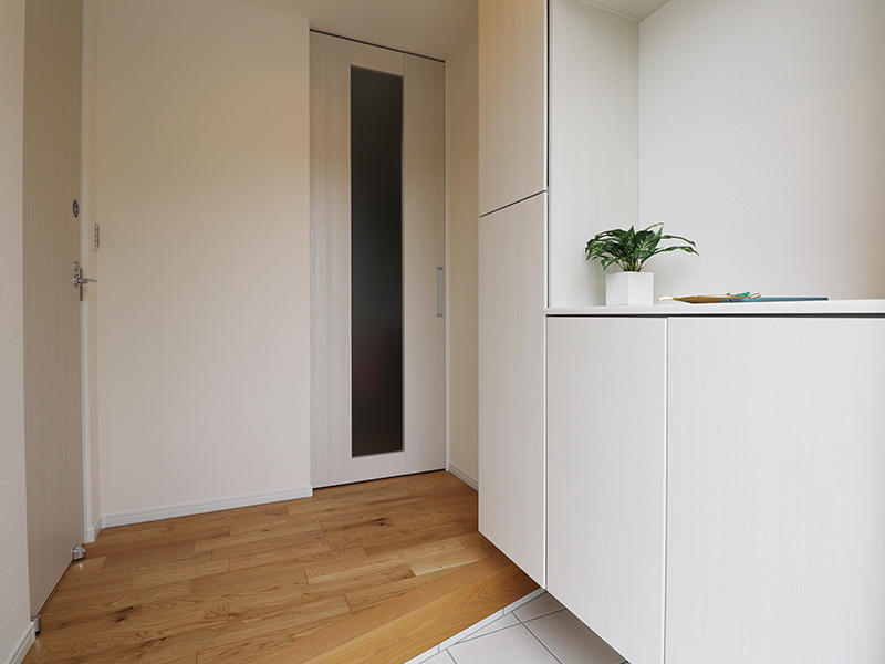 新築フォーセンス完成　玄関収納｜滋賀で家を建てるなら匠工房