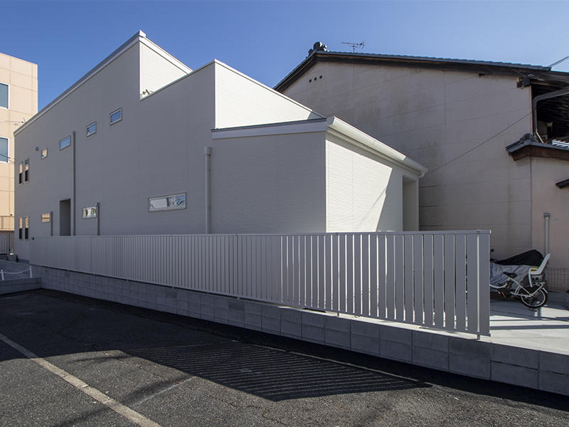 二世帯住宅フォーセンス新築完成|外構