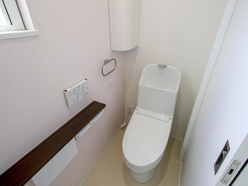 新築注文住宅施工事例　2階：トイレ｜滋賀で家を建てるなら匠工房