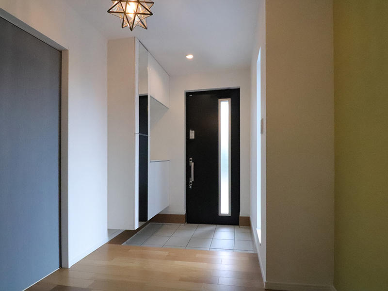 フォーセンス新築完成　建具もおしゃれ｜滋賀で家を建てるなら匠工房