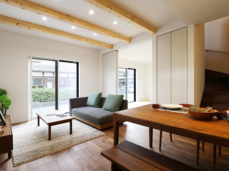 新築フォーセンス完成　LDK｜滋賀で家を建てるなら匠工房