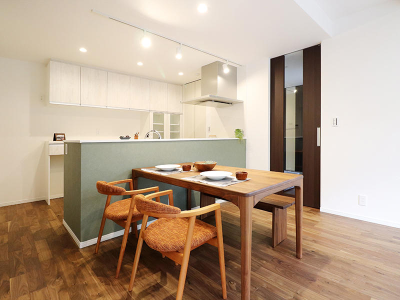 新築フォーセンス完成　ダイニング・キッチンDK｜滋賀で家を建てるなら匠工房