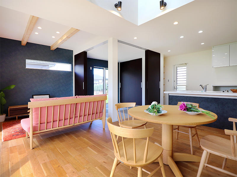 フォーセンス新築完成　リビング・キッチン・ダイニング｜滋賀で家を建てるなら匠工房