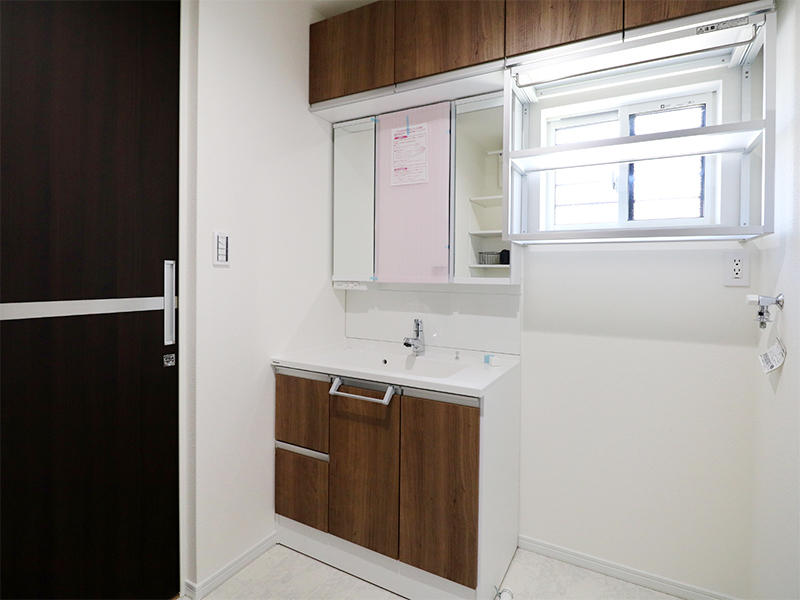 フォーセンス新築完成　洗面収納台｜滋賀で家を建てるなら匠工房