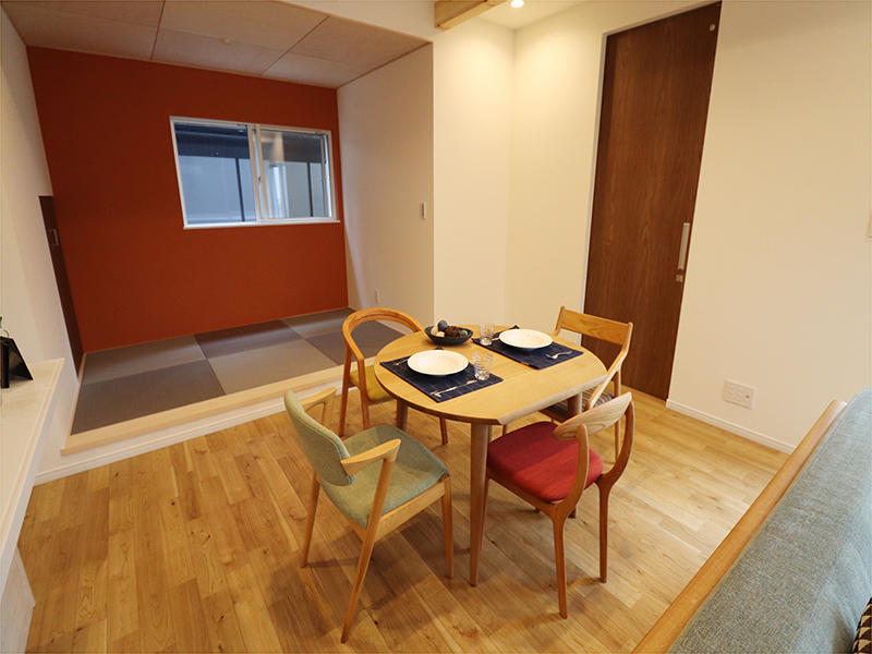 和室とダイニング