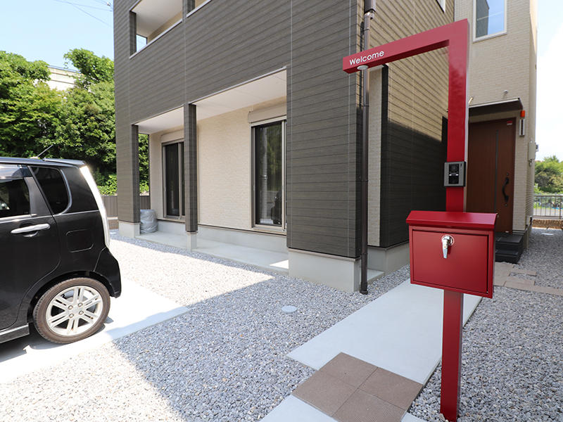 玄関アプローチ