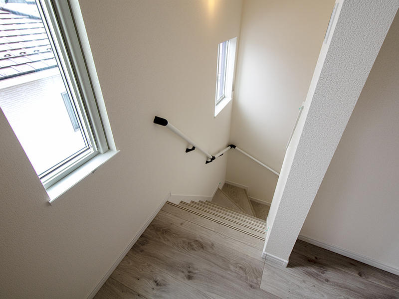 新築注文住宅完成　階段｜滋賀で家を建てるなら匠工房