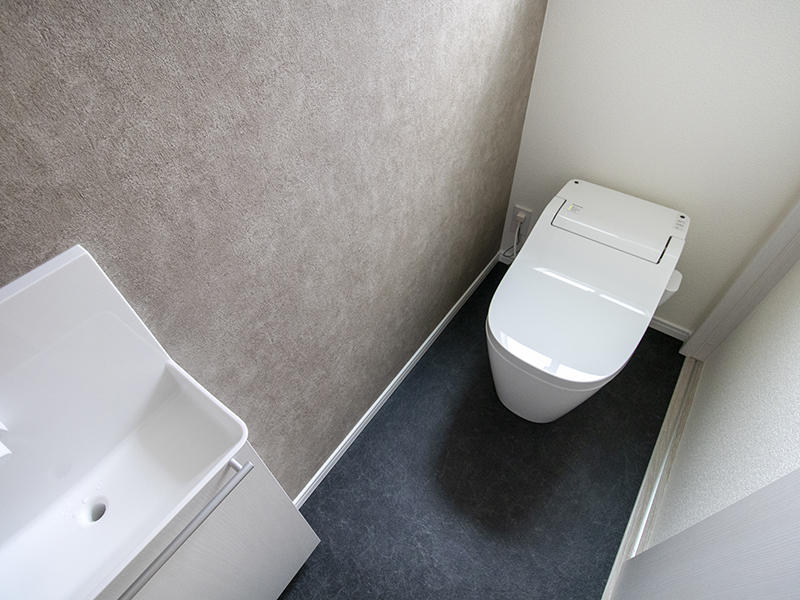 新築注文住宅完成　2階トイレ｜滋賀で家を建てるなら匠工房