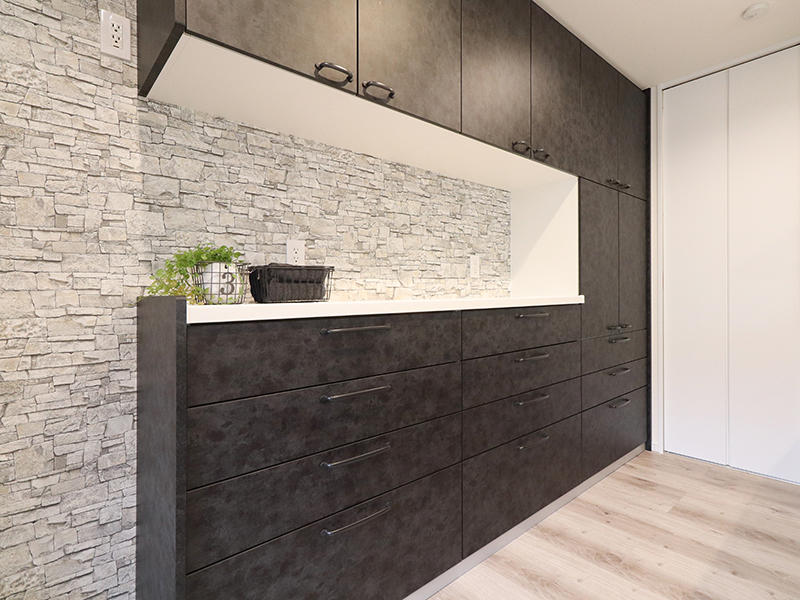 新築注文住宅完成　収納たっぷりカップボード｜滋賀で家を建てるなら匠工房