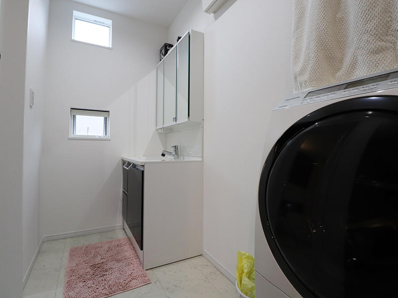 洗面脱衣室　洗面台