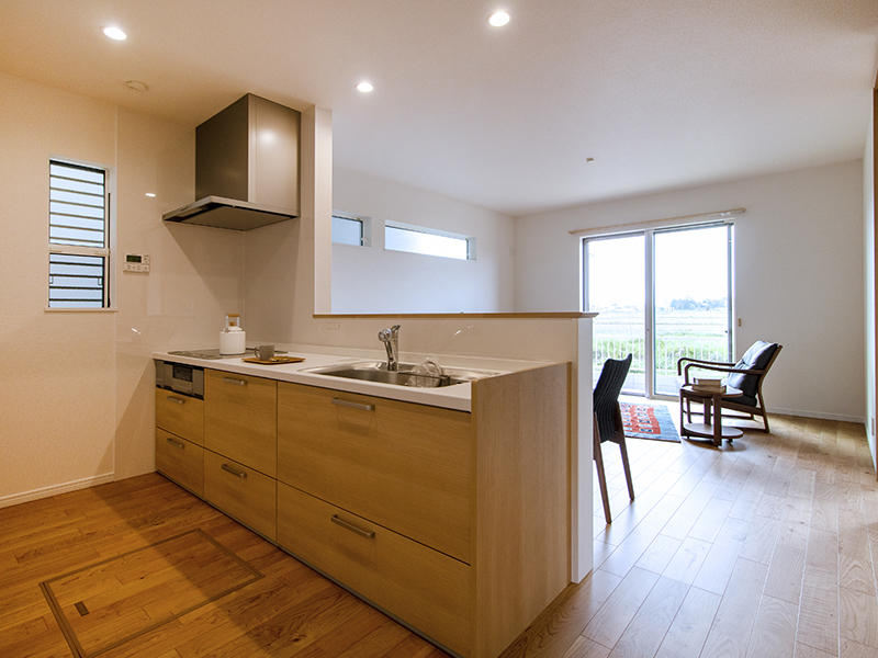 新築注文住宅完成1階　キッチン｜滋賀で家を建てる匠工房