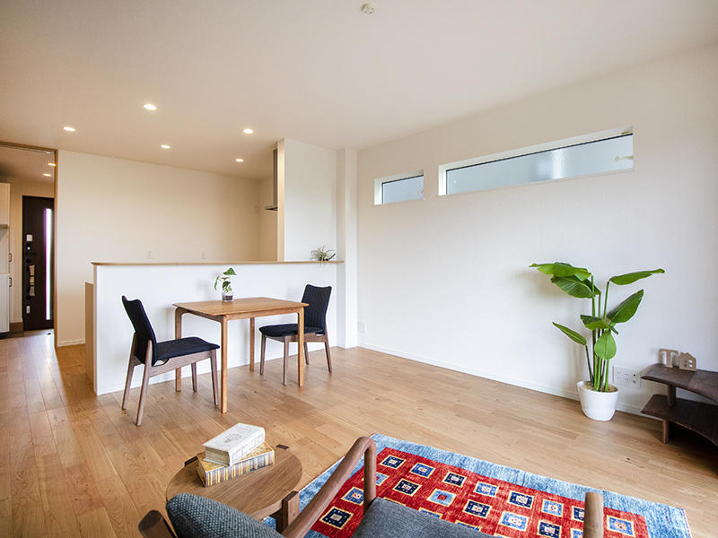 新築注文住宅完成1階　リビング・ダイニング・キッチン｜滋賀で家を建てる匠工房