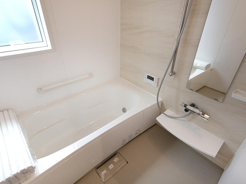 新築注文住宅完成2階　システムバス｜滋賀で家を建てる匠工房