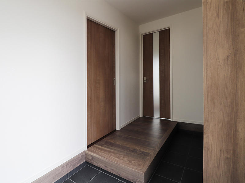 新築ゼロキューブ　玄関｜滋賀で新築建てるなら匠工房