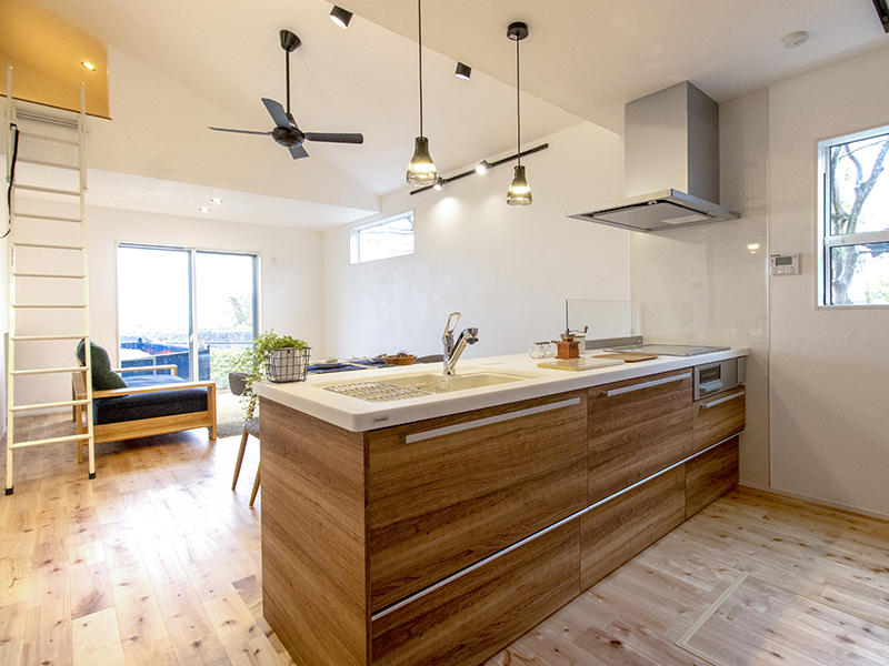 注文住宅新築事例　システムキッチン｜滋賀で家を建てるなら匠工房