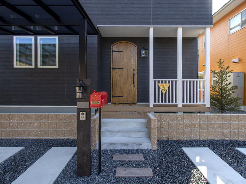 注文住宅新築事例　アプローチ｜滋賀で家を建てるなら匠工房