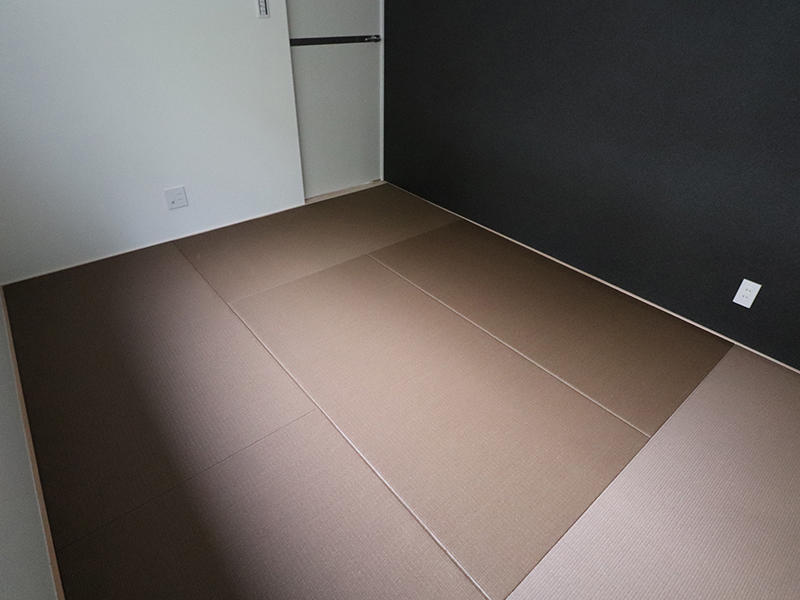 新築フォーセンス完成　ブラウン系の畳｜滋賀で家を建てるなら