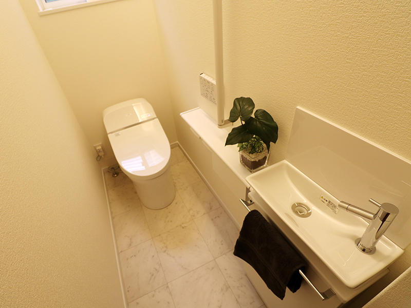 新築フォーセンス完成　1階トイレ｜滋賀で家を建てるなら