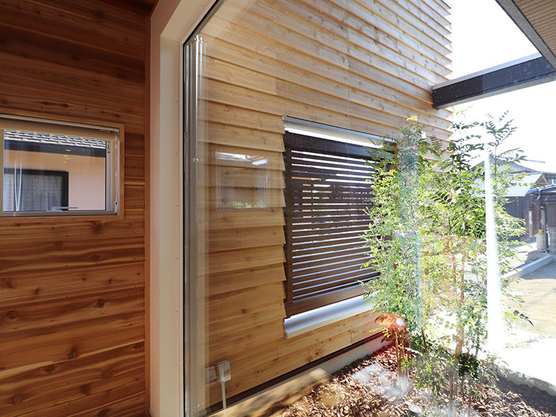 新築完成　光の差し込む中庭｜滋賀で家を建てるなら匠工房